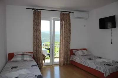 Image de Apartmani Kata / Studio apartment 2 with Sea view