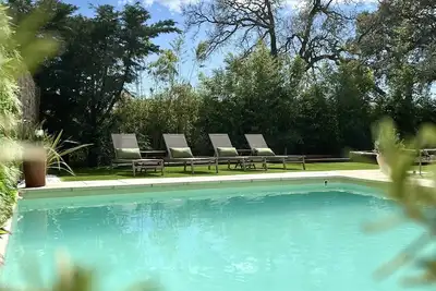 Image de Maison de Charme au calme, piscine privée