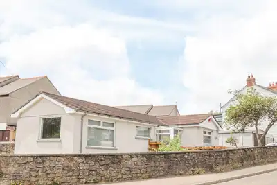 Image de Apple Tree Bungalow, pet friendly, with a garden in Lanner