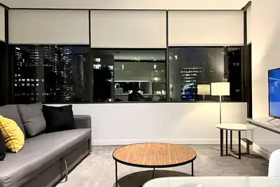 Image de Stunning City View 2br in Cbd by Readyset Apartments