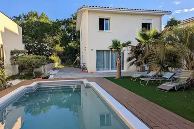 Image de Jolie maison avec piscine