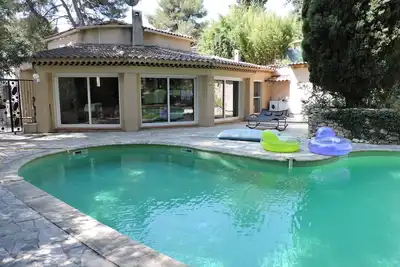 Image de Maison dans le site de Pagnol Avec Piscine Privée