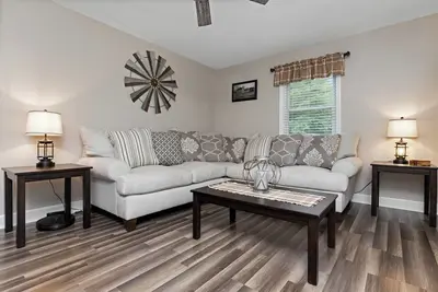 Image de Afton escape centrally located on the brew trail