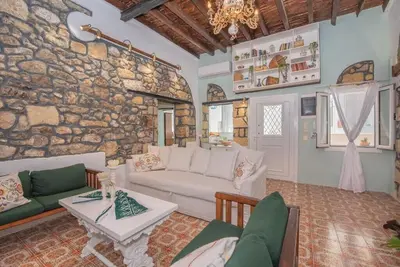 Image de Philoxenia Traditional House