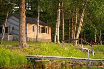Image de Webb Lake, Hackensack, Northern Mn - 3 Bedroom, Sleeps 6 - Cabin #1 Blue Water