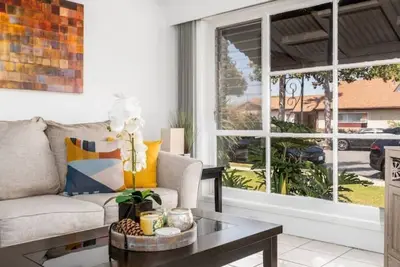 Image de Charming 3bed/2bath home-Near El Camino/Lax/Beach