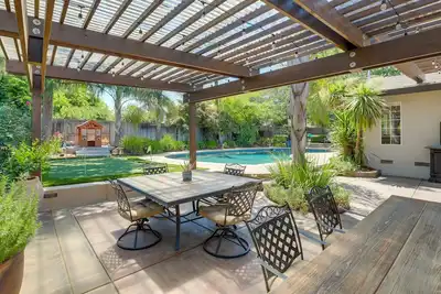 Image de Luxury Sacramento Area Home ~ 13 Mi to Downtown