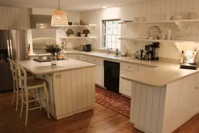 Image de Southern Charm: Beautiful 4br Home In Charleston