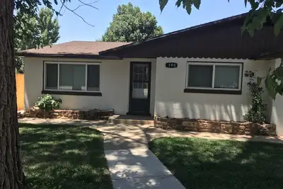 Image de Centrally located to southern Utah and northern Arizona parks and trails.