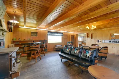 Image de Wyoming Horse Property Near Outdoor Recreation!