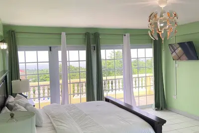 Image de This Villa has a dominated view of the Atlantic sea!