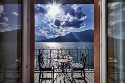 Image de Appartement 'Lago Sereno' avec vue sur le lac, balcon et Wi-Fi