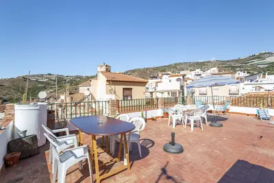 Image de Appartement de vacances \"Palacete Fabian 1\" avec vue sur montagne, 2 terrasses privées et Wi-Fi
