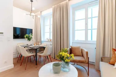 Image de Fall in love with the beautiful Old Town of Warsaw