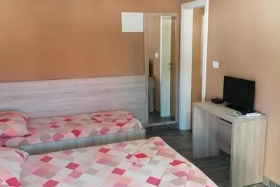 Image de Comfortable Apartment with free private parking