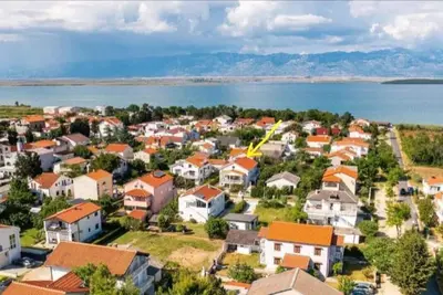 Image de Appartement de vacances pour 5 personnes env. 80 qmà Privlaka, Dalmatie (Nord de la Dalmatie)