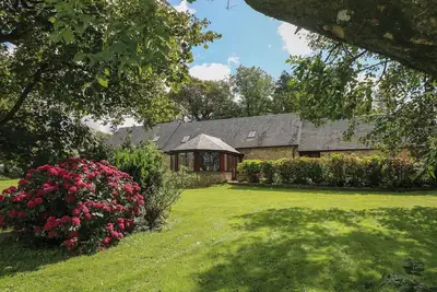 Image de Y Beudy Garndeifog, pet friendly, with hot tub in Letterston