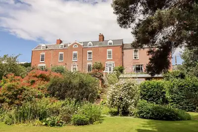 Image de Rock House Apartment, romantic, character holiday cottage in Newtown