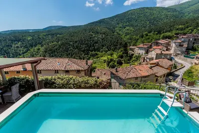Image de Cottage Gigi, Smart Convenient Stone Village House with Pool