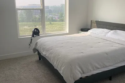 2 bed 2 bath at Summit Park!