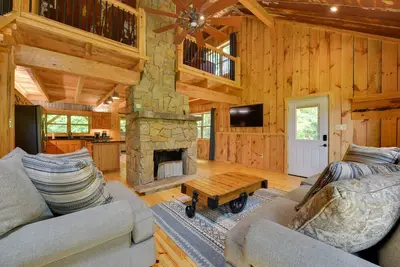 Image de Wine Country Cottage w/ Fire Pit in Olin!