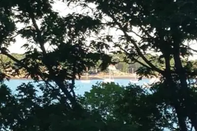 Image de Beautiful Harbor View Walk to Beach 3b2bKings4beds