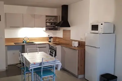 Image de T2 Proche plages et Royan ( Télétravail possible )