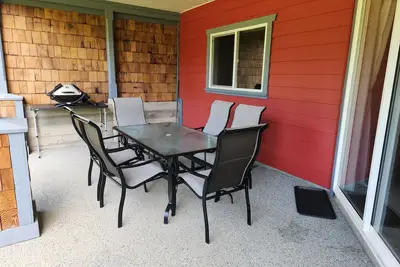 Image de Planning a Golf or Winery Tour? SxS or Mtb adventure? Working out of Town?