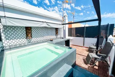 Image de Maison mitoyenne avec piscine arabe et proche de la plage Ă Estepona