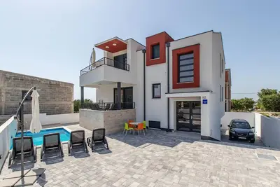 Image de Bel appartement à Vrsi avec WiFi