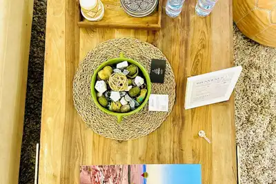 Image de Moderne appartement  avec 2 chambres lumineuses