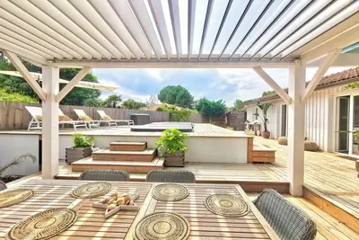 Image de Villa Lege Cap Ferret avec piscine Spa pétanque proche plage à 5min!