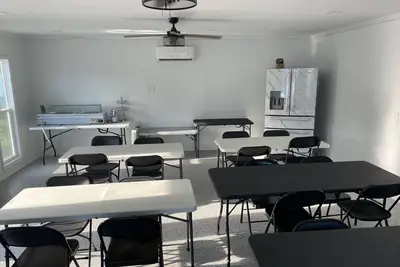 Image de Large Private Property Units 1 with Event Room