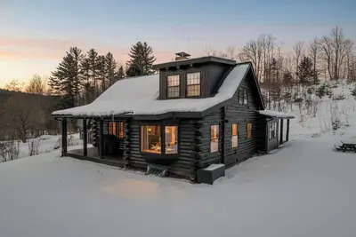 Image de Contemporary 4-Br Cabin 5-min to Okemo