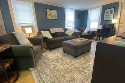 Image de Explore Scenic Mqt! Bluff St Estates 1st Floor Apt