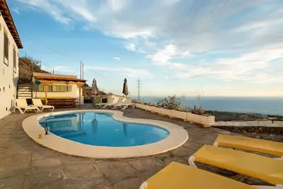 Image de Maison de campagne \"Biofinca Las Dulces Casa La Cuadra\" avec vue sur la mer, piscine et Wi-Fi