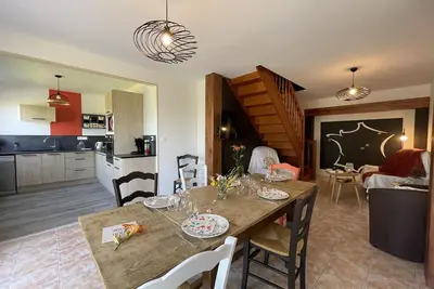 Image de Escapade Nature avec Confort : Gîte 5 Pers. , Terrasse, Activités Plein Air, Draps Fournis