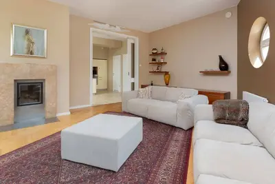 Image de King John Iii 1 | Spacious Apartment | Balcony