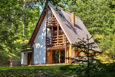 Image de Jakob Cabin: Your Perfect Retreat by the Soča River