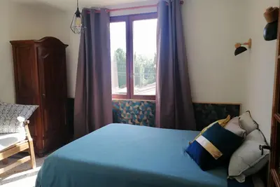 Image de Location saisonnière près d'Avignon, du Palais des Papes et de son Festival.