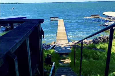 Image de Mama’s Sunset Boathouse on Big Spirit Lake