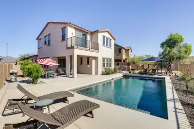 Image de Estrella Mountain Ranch Vacation Rental w\/ Pool!