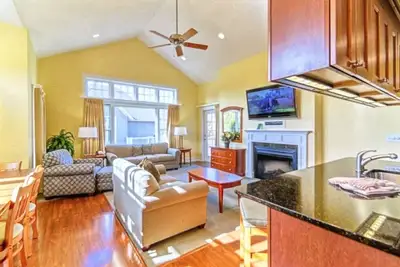 Image de Beautiful & private. 2 Bdrm in the Regal Vista at Massanutten! Pool access.