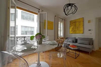 Image de Appartement lumineux proche Champs-Élysées