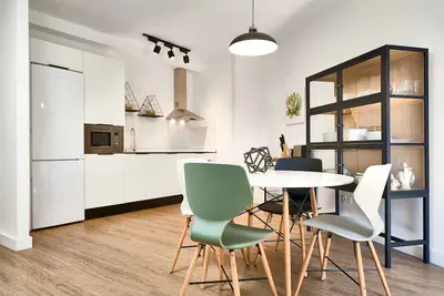 Image de La Combinación de Comodidad y Diseño Contemporáneo en el Centro de Sevilla