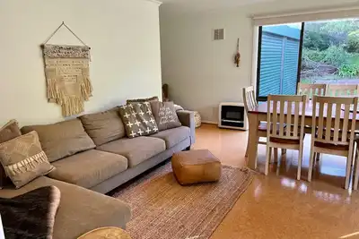 Image de Cosy On Tobruk - Available 27th - 31st Jan - Wi Fi 45 Tobruk Ave