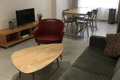 Image de T2 centre ville, proche lac et gare