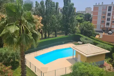 Image de L'Acaulis : Appartement refait à neuf avec piscine à 8 min à pied de la plage