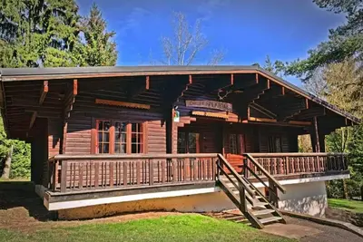 Image de Chalet spacieux de 8 chambres