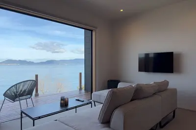 Image de A room with a spectacular view and a jacuzzi Enjo / Takamatsu Kagawa